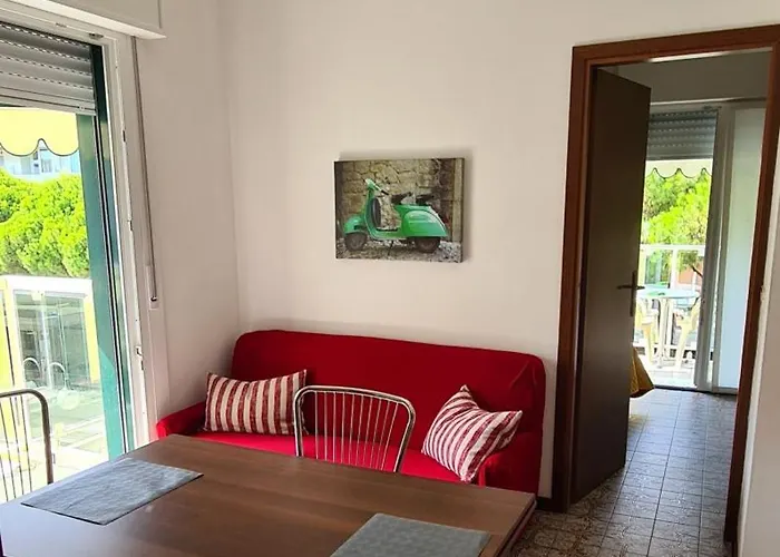 Apartment Summer Vibes *