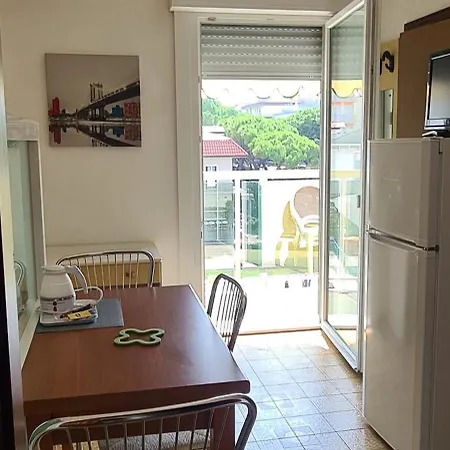 Summer Vibes Τζεσόλο Λίντο